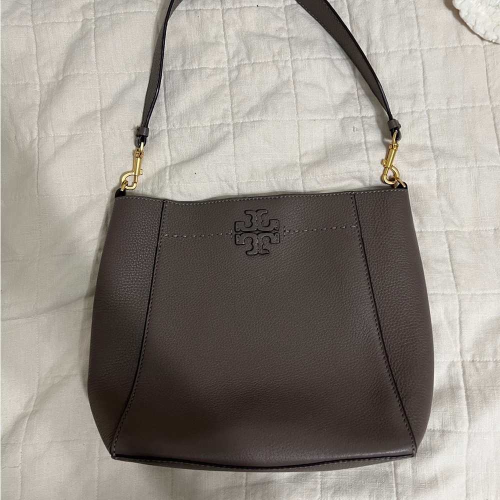 Tory Burch McGraw Bucket Bag